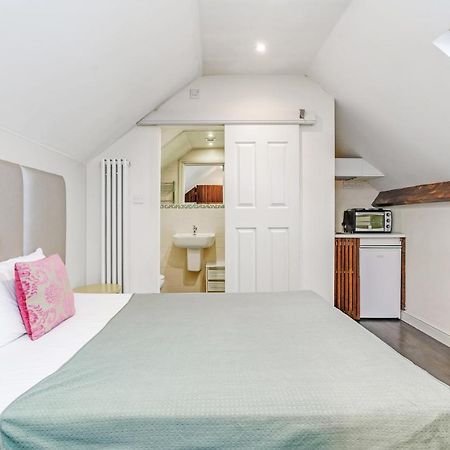 Quiet Double Studio Flat Londres Exterior foto